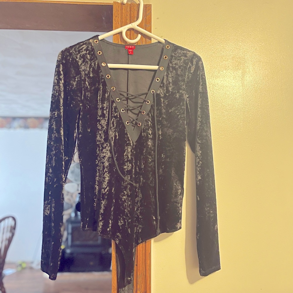 Guess velvet bodysuit
